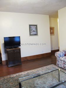 Allston Apartment for rent 1 Bedroom 1 Bath Boston - $2,300 50% Fee