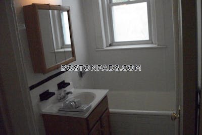 Allston/brighton Border Apartment for rent 2 Bedrooms 1 Bath Boston - $2,850 50% Fee