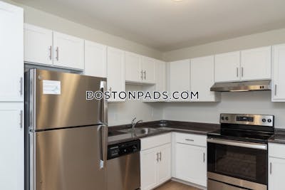 Dorchester Deal Alert! Spacious 1 Be 1 Bath apartment in Adams St Boston - $2,245