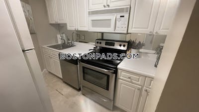 Back Bay 1 Bed 1 Bath Boston - $2,600 No Fee