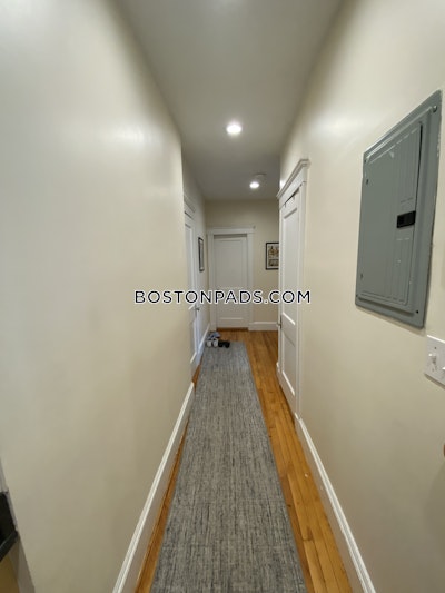 Brookline 4 Beds 3 Baths  Coolidge Corner - $6,000 No Fee