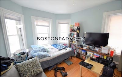 Lower Allston Awesome 4 Bed 2 Bath unit on Easton St in Allston Boston - $3,750