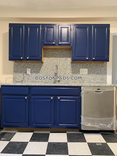 Brighton 4 Beds 1 Bath Boston - $3,000