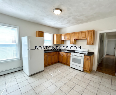 Dorchester SPACIOUS 3 bed 1.5 bath available NOW on Elder St in Dorchester! Boston - $2,800 No Fee