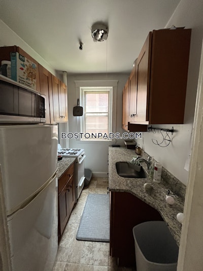 Allston 1 Bed 1 Bath Boston - $2,400 No Fee