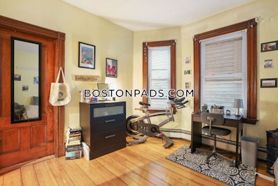 Mission Hill 4 Bed, 1 Bath Unit Boston - $6,800