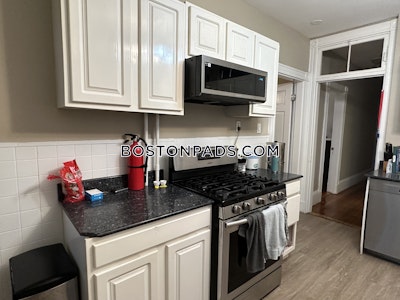 Mission Hill 6 Beds 2 Baths Boston - $10,200