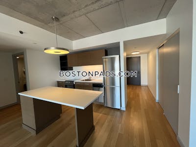 Seaport/waterfront 1 Bed 1 Bath Boston - $3,565