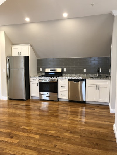 Jamaica Plain 3 Beds 1 Bath Boston - $3,300