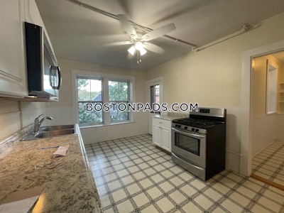 Cambridge Apartment for rent 3 Bedrooms 1 Bath  Porter Square - $3,800