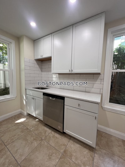 Lower Allston Apartment for rent 4 Bedrooms 2 Baths Boston - $4,750