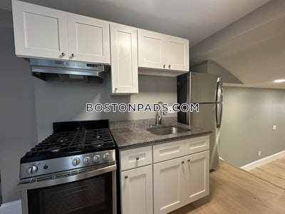 East Boston Spectacular 2 Bed 1 bath available NOW on Cottage St in East Boston!!  Boston - $3,150 No Fee