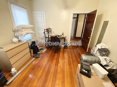 Mission Hill 3 Beds 2 Baths Boston - $4,700