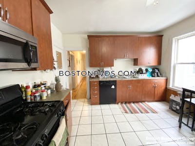 Dorchester Apartment for rent 4 Bedrooms 1 Bath Boston - $3,800